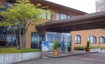 Maizuru Country Club Hotel Lodge