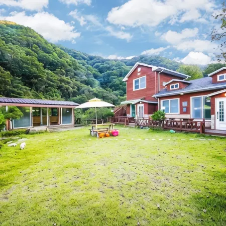 Gwangyang Four Seasons Story Pension