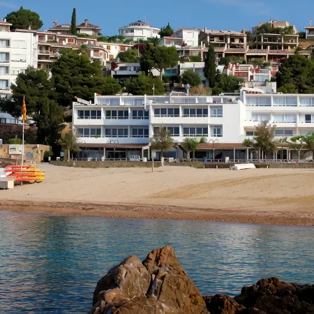 Golden Mar Menuda