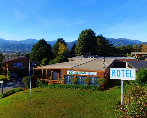 Mountain Creek Motel Bar & Restaurant Hotel a Bright