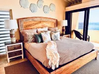 Sun-Kissed Days & Starry Nights with Endless down-Island Views!