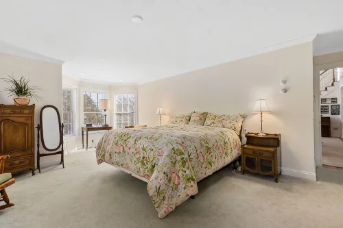 Chatham-Walk to Town/Beach-Multi Family Friendly - balcony
