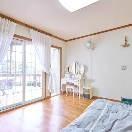 Seosan Gaetmaeul Villa Pension