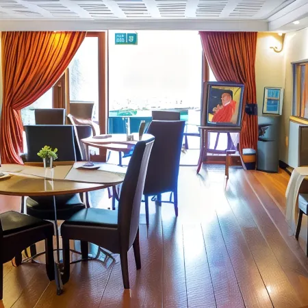 Candlewoods Guesthouse
