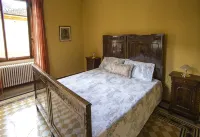 Charming house with garden near the romantic lake of 0rta, for 6 people - 3 stelle