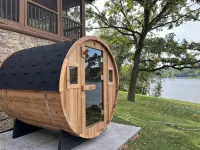5Br Lakefront Home on Lake Louisa: Sauna, Screen Porch, Patio, Fireplace - バスタブ