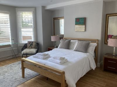 Garden flat in central Hove, close to the beach, shops, bars and restaurants