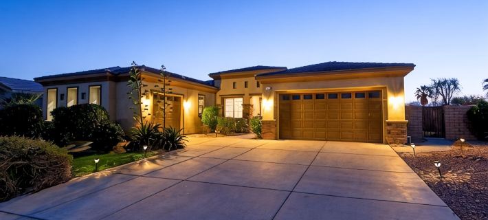 4000 SQ FT 5bedroom/3 BATH, SALT, POOL/SPA, WiFi and AC, COACHELLA, Indio Hoteles en Indio