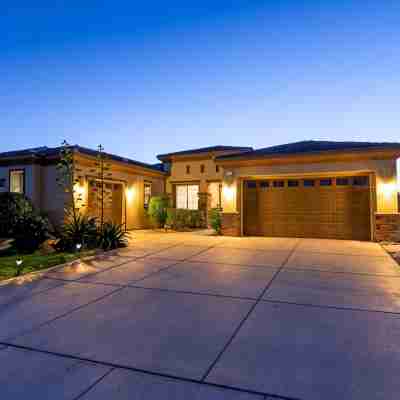 4000 SQ FT 5bedroom/3 BATH, SALT, POOL/SPA, WiFi and AC, COACHELLA, Indio Hotel Exterior