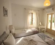 THEROS CASA LOGARAS - spa