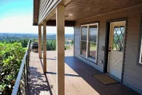 Beautiful home, stunning views in the heart of the wine country - 4-Star