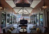 Juhouse Homestay  Semporna - Pensions