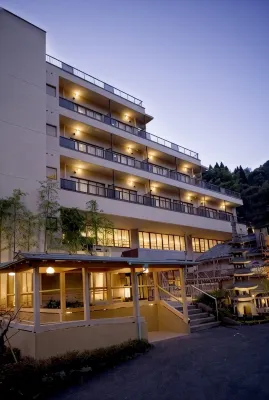Yugawara Chiyodasou - Parkplatz