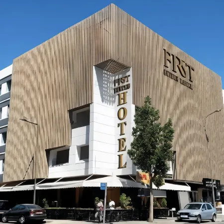 First Suites Hôtel