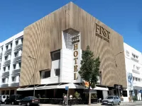 First Suites Hôtel - 廚房