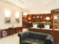Astor Hotel Hotels near Palavela
