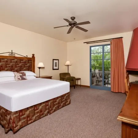 Lodge on the Desert