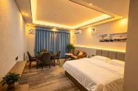 8 Days Hotel