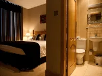 The City Hotel Hotels in Dunfermline