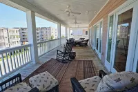 The Ultimate In Beach Living! Ocean View, Steps to Beach,  Sleeps 8. Elevator! - Gym
