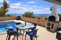 Detached Villa with 2 Bedrooms, Private Pool and special Panoramic Sea Views -  case vacanza in affitto