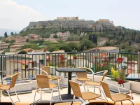 بيت شباب بيلا إن Hotels near بسيري