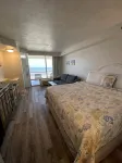 Daytona Beach Oceanfront 4 Fl Great Rates with Spectacular Views of the beach - homestay