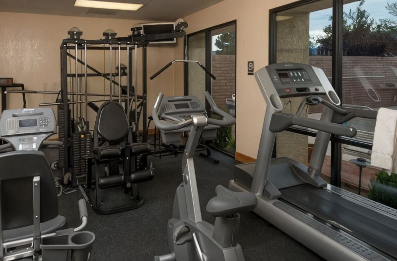 Gateway Studio Suites photo 2