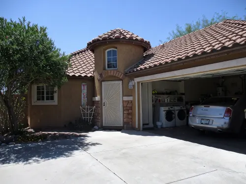 Upscale But Cozy Beach Retreat In The Desert Near Phoenix With Private Pool