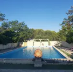 Hotel Carina-Très Grande Piscine-Local à Vélo - Pools