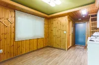 Hwaseong Yeoulteo Pension - Homestays