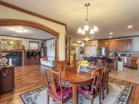 Beautiful house near Columbia Gorge Hotels in Gresham