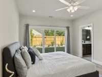 Newly Built Murphy's Modern Retreat Hotels in Murphys