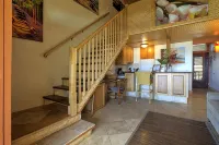 Oceanview #206 at Hana Kai Maui - Lofted Studio, Upper floor, Great View!