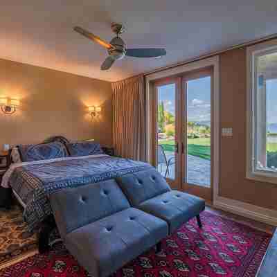 Grand Vineyard Estate Home Exceptional Place Best Location in Penticton Rooms