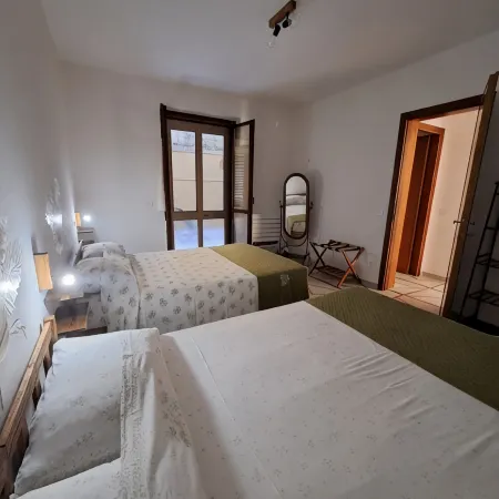 Toscana romantica, tra mare, uliveti e medioevo