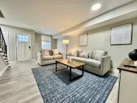 2 Bed/1.5 Bath Apartment - Homestays