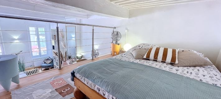 "DesignLoftSophia" vacation apartment in the historic old town of Grasse Hotels in Grasse