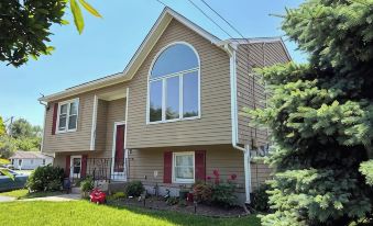 10 minutes from providence centrally located
