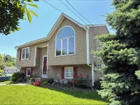 10 minutes from providence centrally located