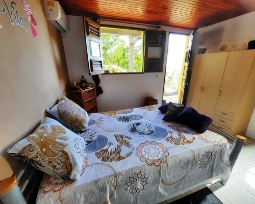 F2 Sea View with Jacuzzi in Petite-Anse. Hoteles en Les Anses d'Arlet