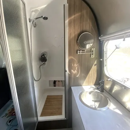 Stay in style at a hobby farm!