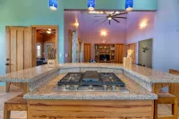 Seaside 3 Bedroom Villa with Pool in First Bight. Incredible Views! - 홈스테이
