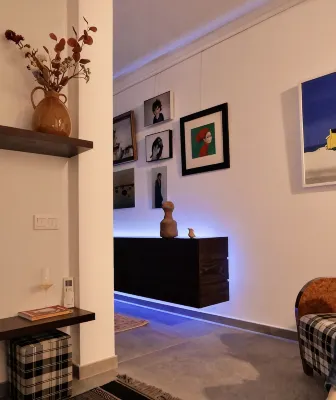 House of Portraits Faro - บังกะโล