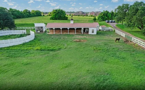 Luxury 6 Bedroom Vintage Estate home sitting in 11 Acres inside Sienna - 4-Star