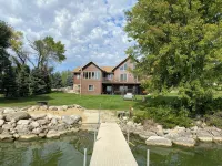 Waterfront Big Stone Lake Home w/Dock & Views - Wifi