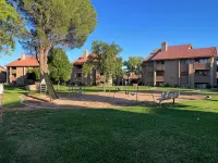 Cozy 2-bedroom condo with WiFi, pools in charming St. George - 4 estrellas