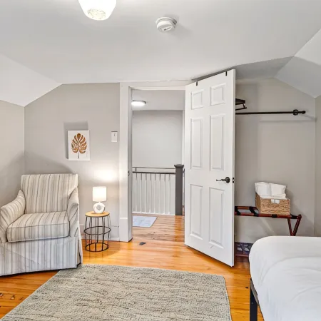 Nooga Nest - Charming 4BD, 2BA - 8 Mins From Downtown