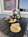Beachfront 2B/1B -  Newly Remodeled Ground Floor  Unit. Right on the Beach. M - 4성급