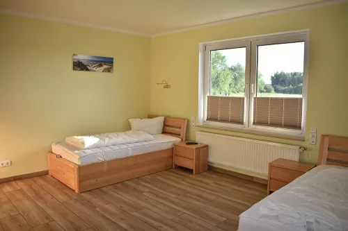 Haus zum Strand "Perle" in beautiful nature close to the Baltic Sea in Barendorf - Wifi